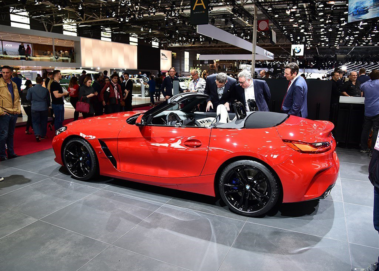 保时捷718和宝马z4哪个好,最便宜宝马两座跑车