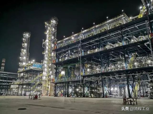 恒逸石化2022投产项目,恒逸石化炼油项目投产