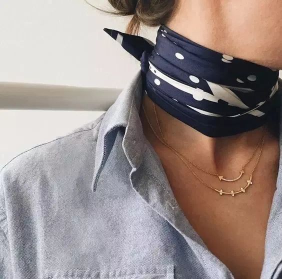 时尚多功能丝巾怎么穿好看,春夏丝巾时髦精系法