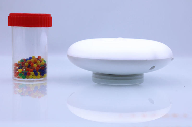 小夜灯充电就亮不充电就不亮,小夜灯充电正常就是不亮