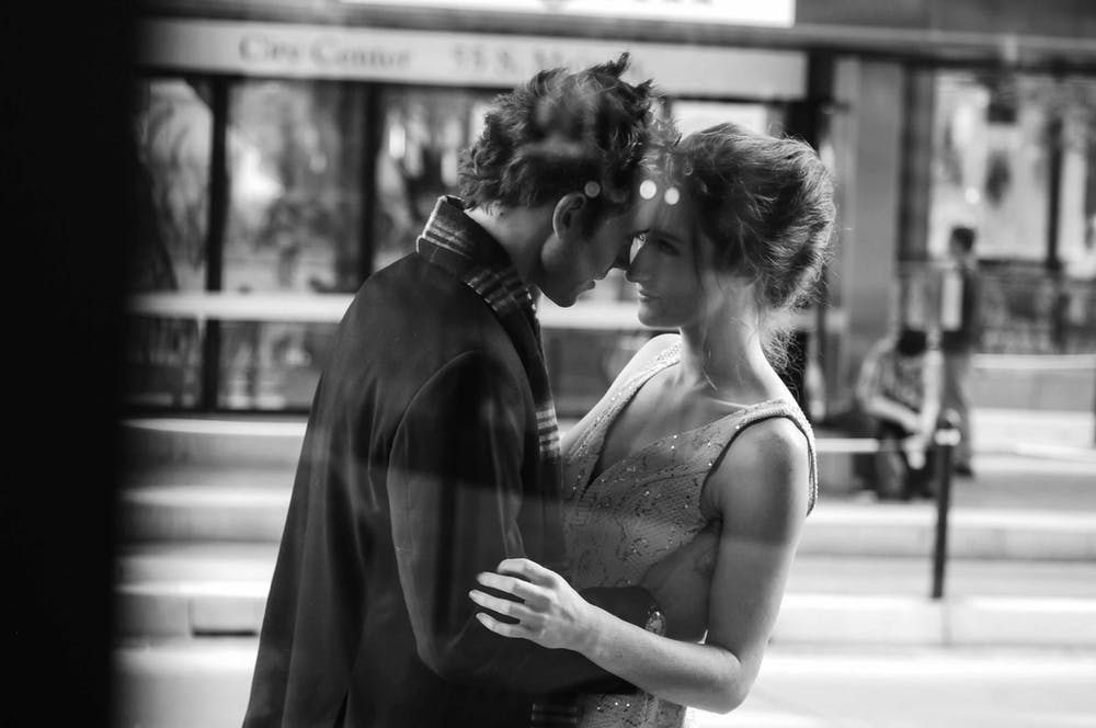 夫妻两性之间能增进感情吗,夫妻两性之间的矛盾如何解决