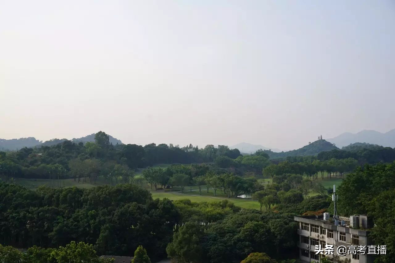 学费贵到离谱的大学,广东高考民办本科学费最便宜高校