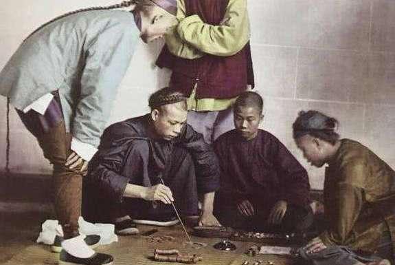 清朝养八旗子弟花费了多少钱,清朝养殖一个八旗子弟多少钱