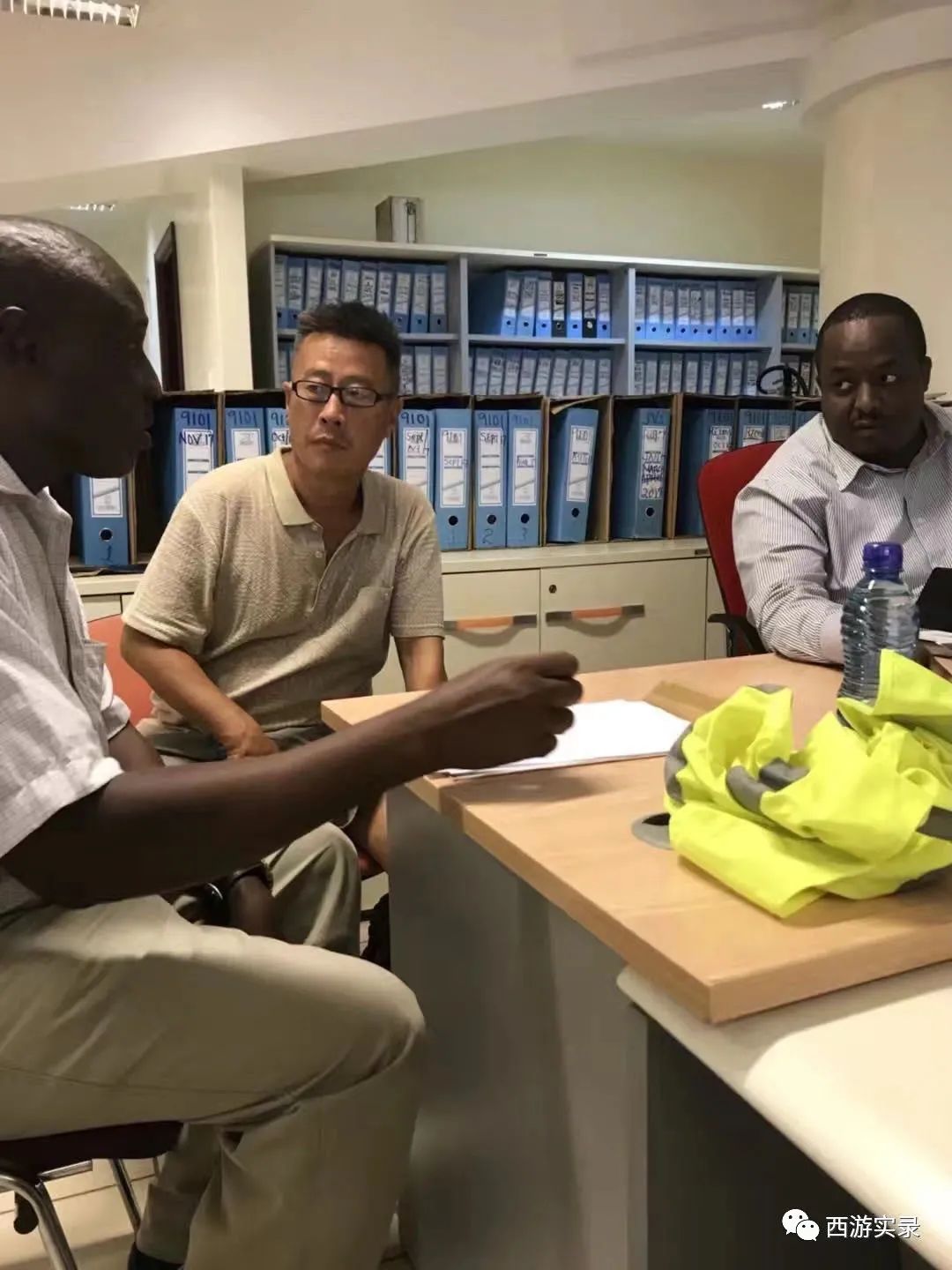 被埃塞拒绝入境，被困肯尼亚，陷入马赛部落，开车追逐非洲五霸