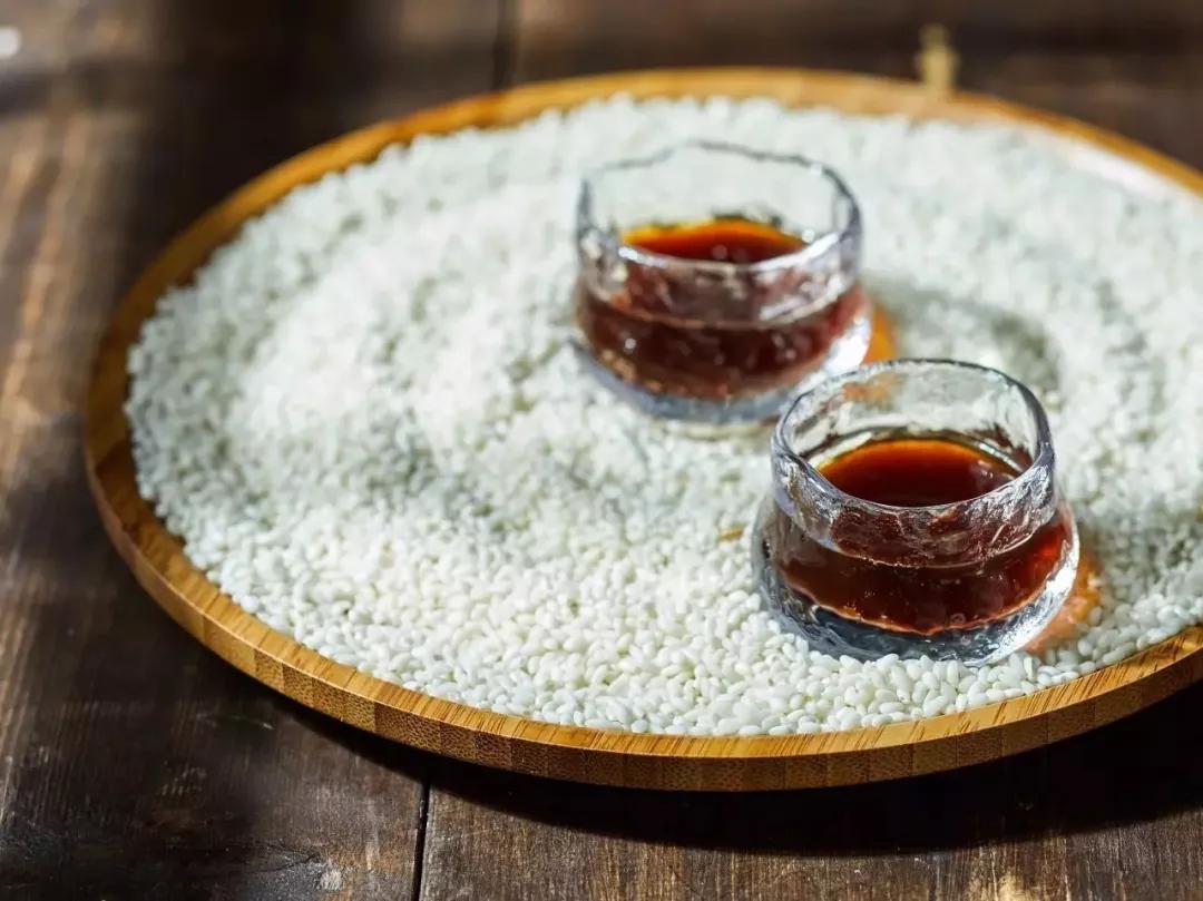 什么价位的黄酒正宗好喝,黄酒哪个牌子好哪里的黄酒好喝