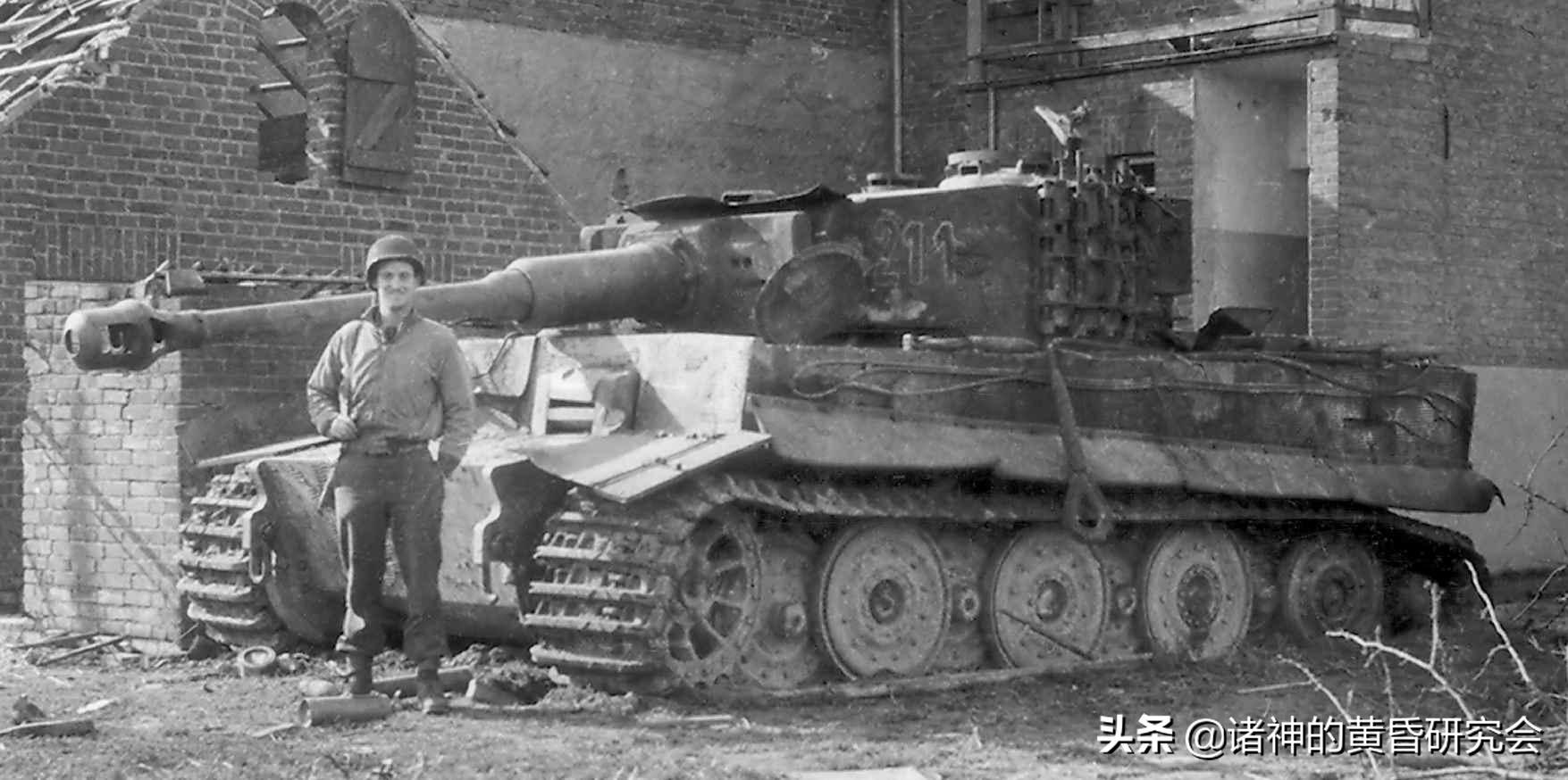 虎式坦克vs潘兴坦克谁更强,m26潘兴坦克vs虎式坦克