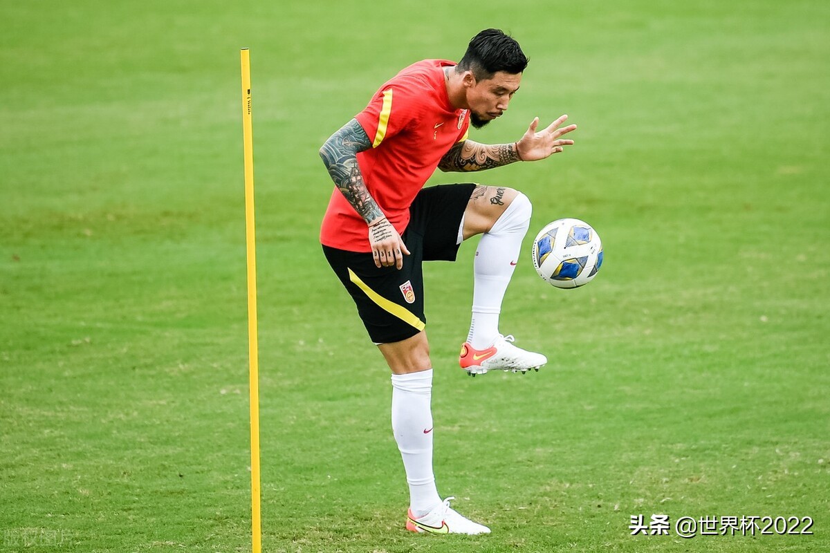 国足23人名单徐新,国足出征日本大名单