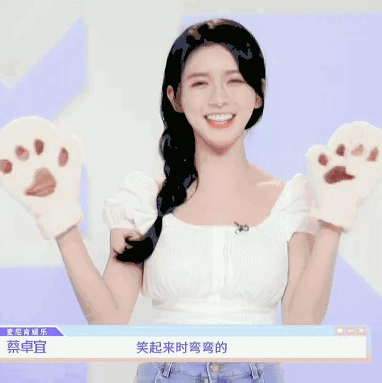 27岁离异少妇,D杯胸、小蛮腰让直男扛不住了....