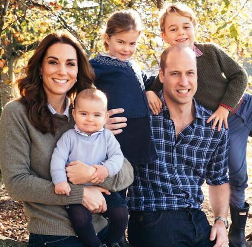 英国女王伊丽莎白二世宠孙女,93岁英女王独宠大孙子