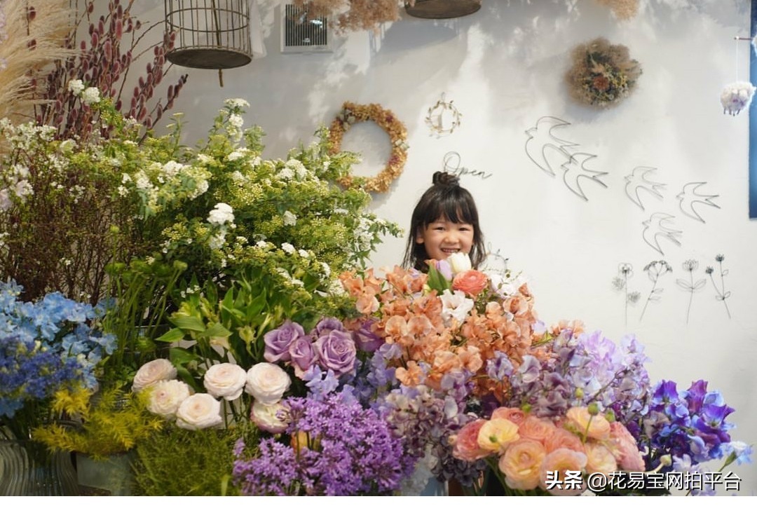 开花店必须知道的花语,开鲜花批发站点哪些点比较重要