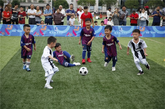 足球特色幼儿园有哪些活动,世界足球日活动幼儿园