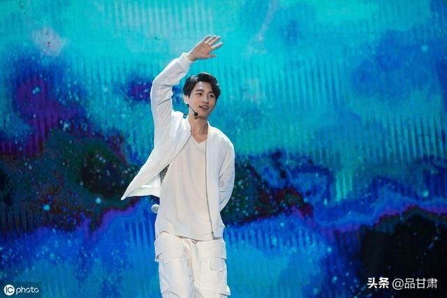 魏晨：守十年感情爱细水长流