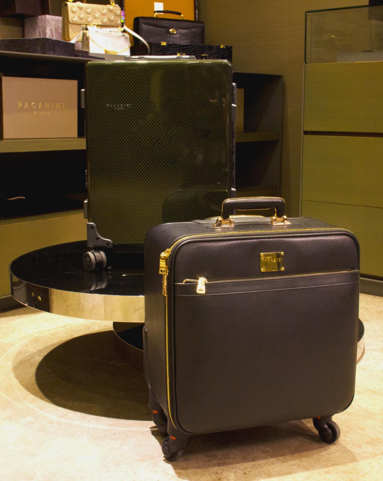 rimowa行李箱为啥卖得那么贵,rimowa联名行李箱再次来袭