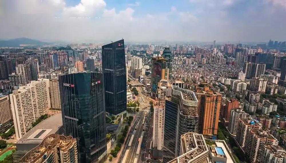 9个小时建一座火车站:吓懵老外的“中国速度”,却把我看哭了