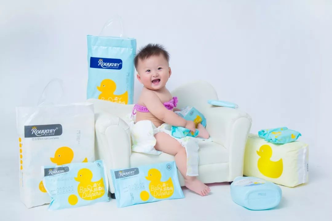 纸尿裤里的白色晶体,纸尿裤里的晶体对宝宝有影响吗