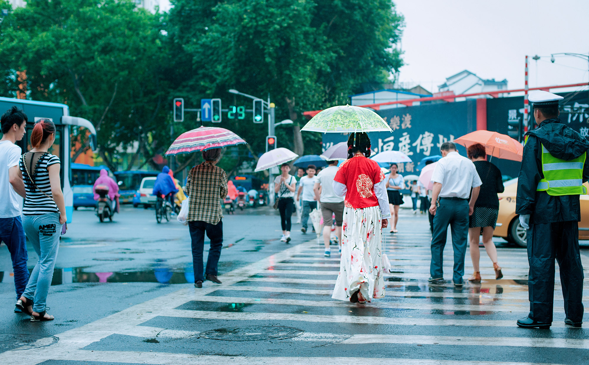 第14篇，尼康相机的标头-2021年元旦快乐