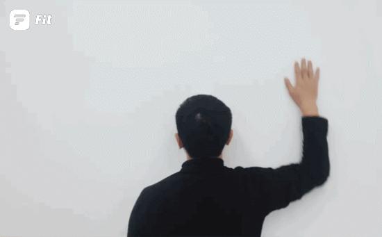 健身人群肩膀疼痛用什么药,健身人肩膀常见伤病