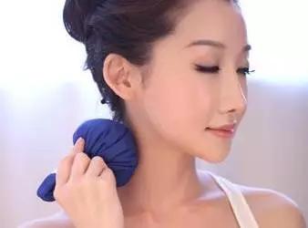 按一个穴位马上睡觉图解,3个神奇穴位按1分钟暖和一整天