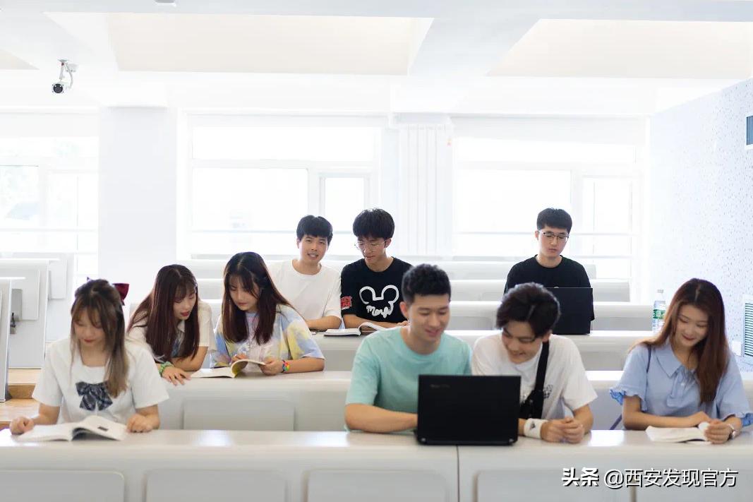 西安欧亚学院是贵族大学吗,西安欧亚学院属不属于全日制本科