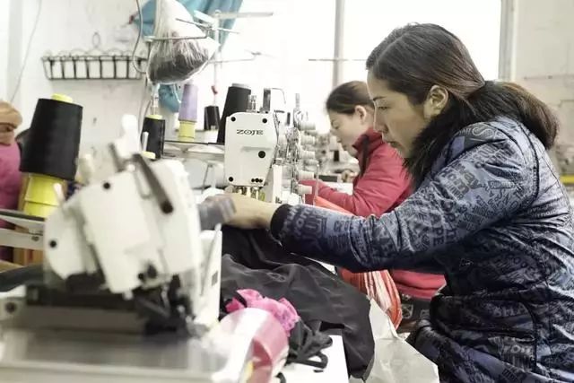 江苏灌云：这2万的江苏人，承包中国60%的情趣内衣，年销售额10亿