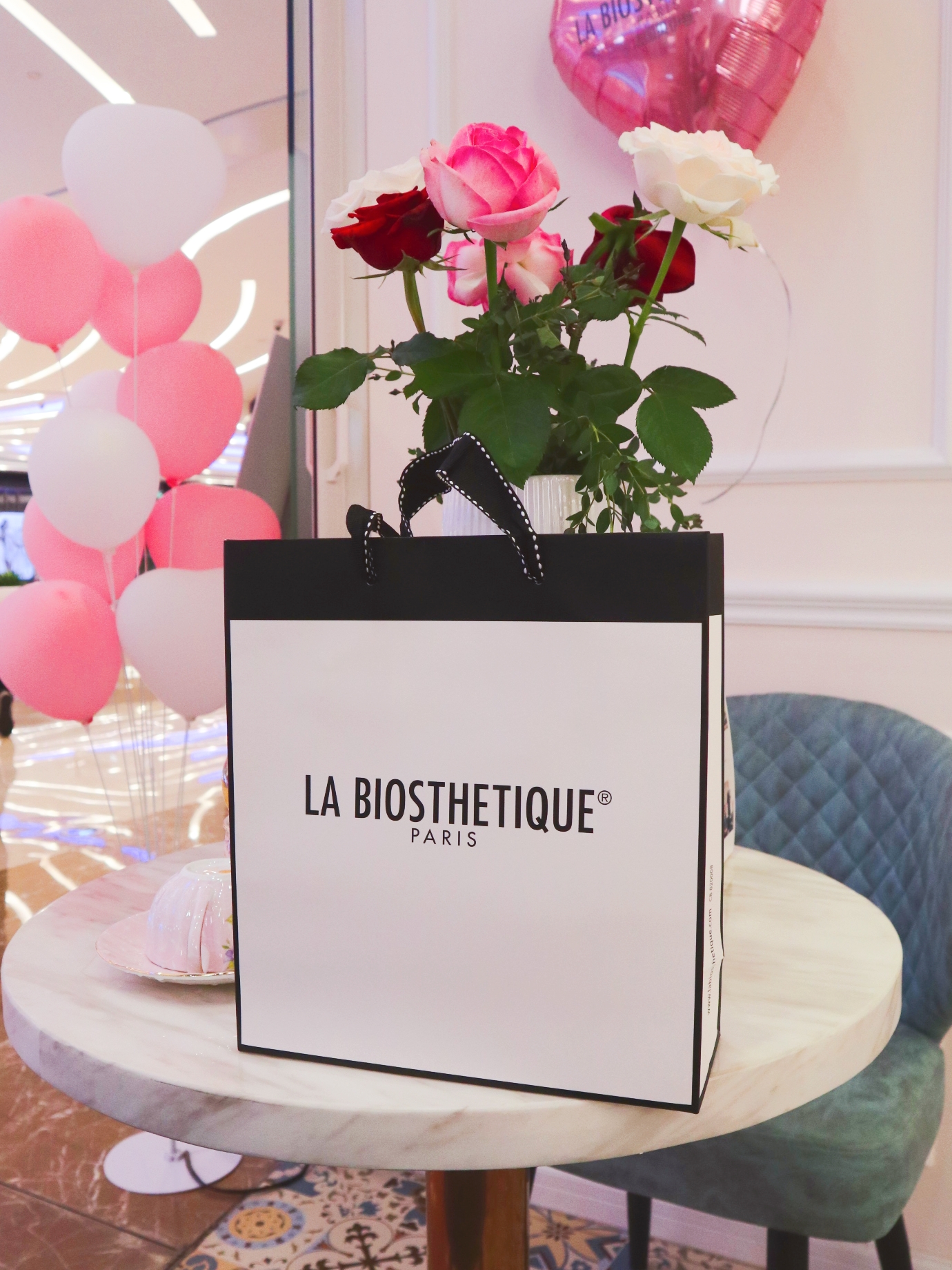 来法国贝伊丝，做珠珠女孩！贵妇级面部护理