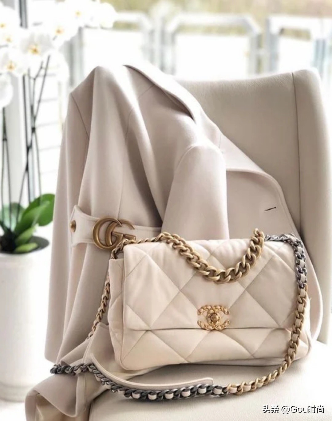 迪奥香奈儿lv为什么这么贵,香奈儿新款女包涨价