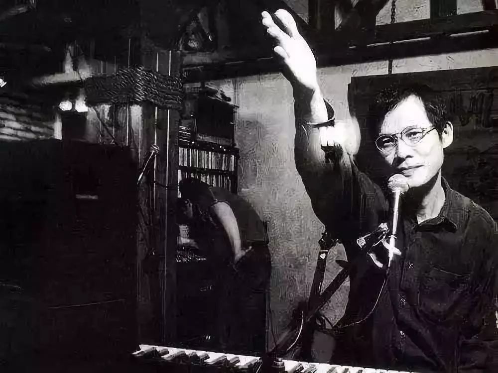 被藏了34年的视频曝光：那一年，李宗盛27岁，费玉清30岁……