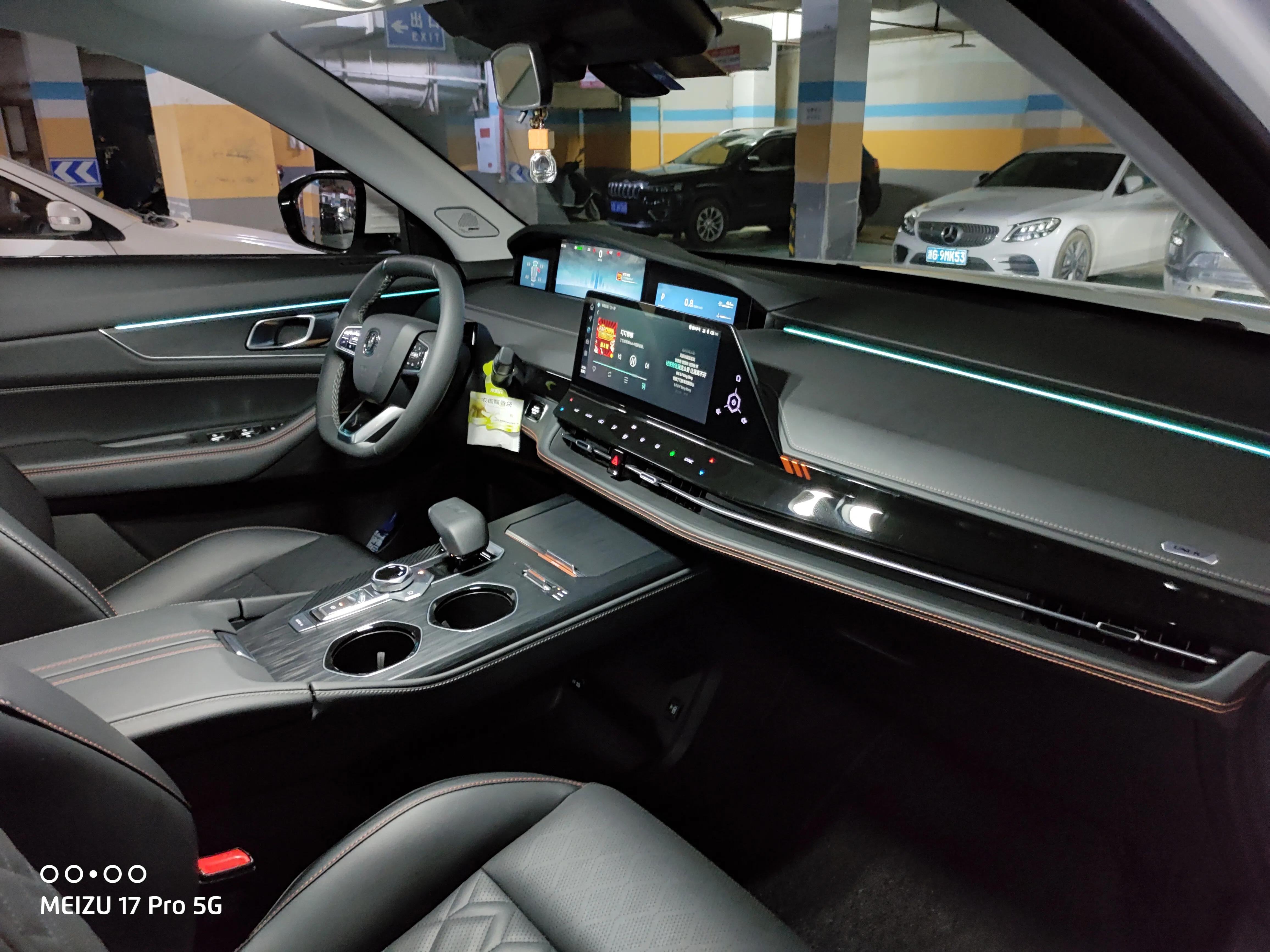 长安unik怎么样,长安uni-k两驱尊贵型