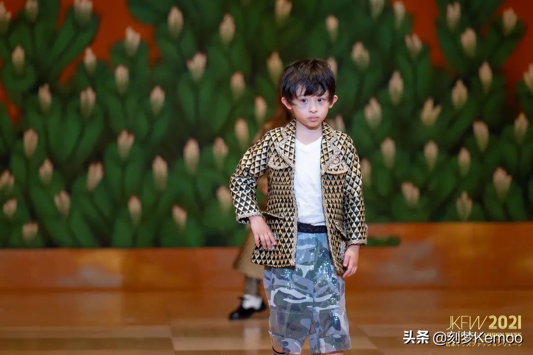 北美国际时装周儿童秀场,国潮时装周儿童