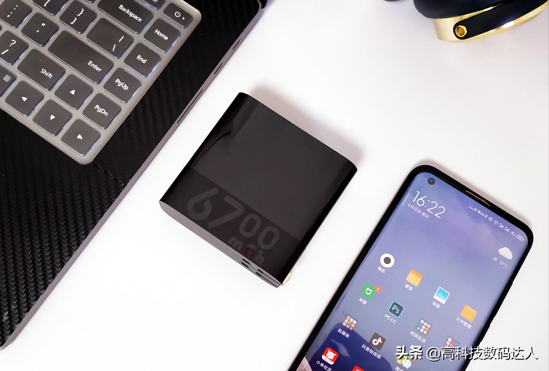 小米充电宝三向充电,小米充电宝用双向usb接口充电