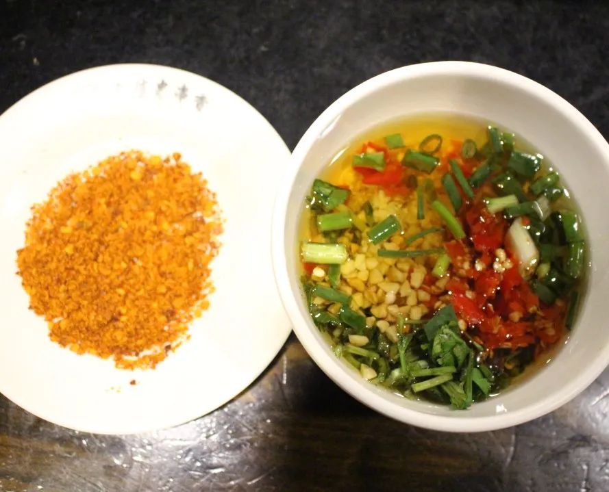 报告！春熙路有只“兔子疯了”