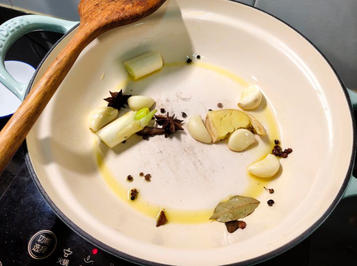 好厨具好生活,好餐具让生活更精致