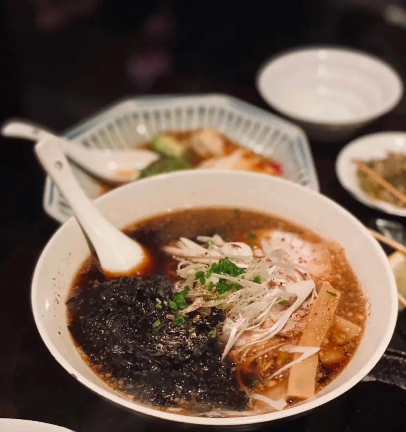 我在上海，执行了一次假装在日本计划