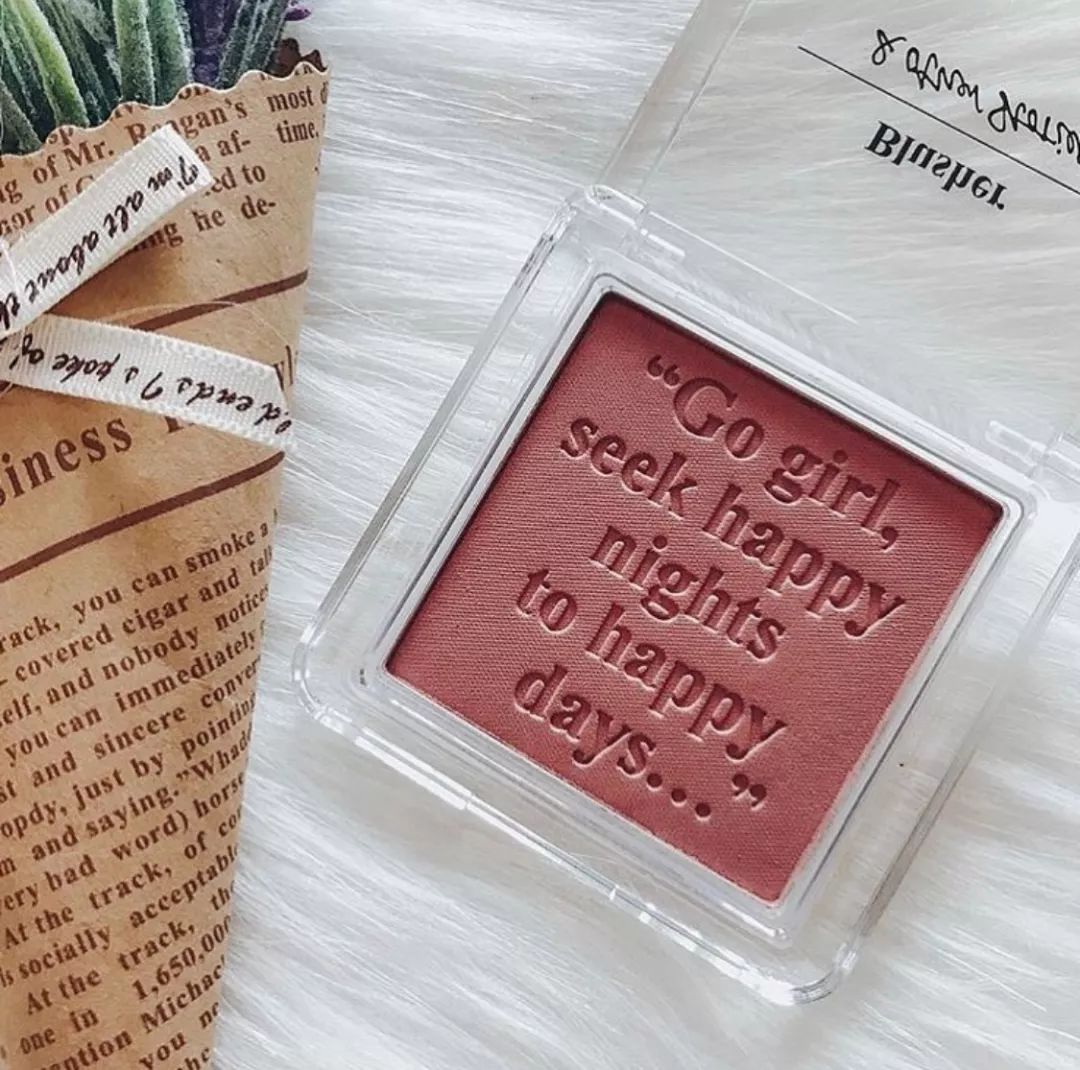 现在彩妆流行趋势图表,zara新款2023彩妆