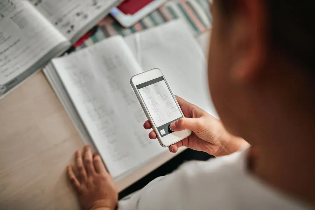 网友吐槽“一起作业”等教育APP疑泄露隐私?教育部门回应来了