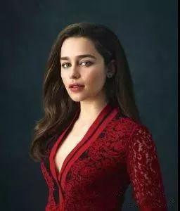 龙妈真实颜值,龙妈身高147