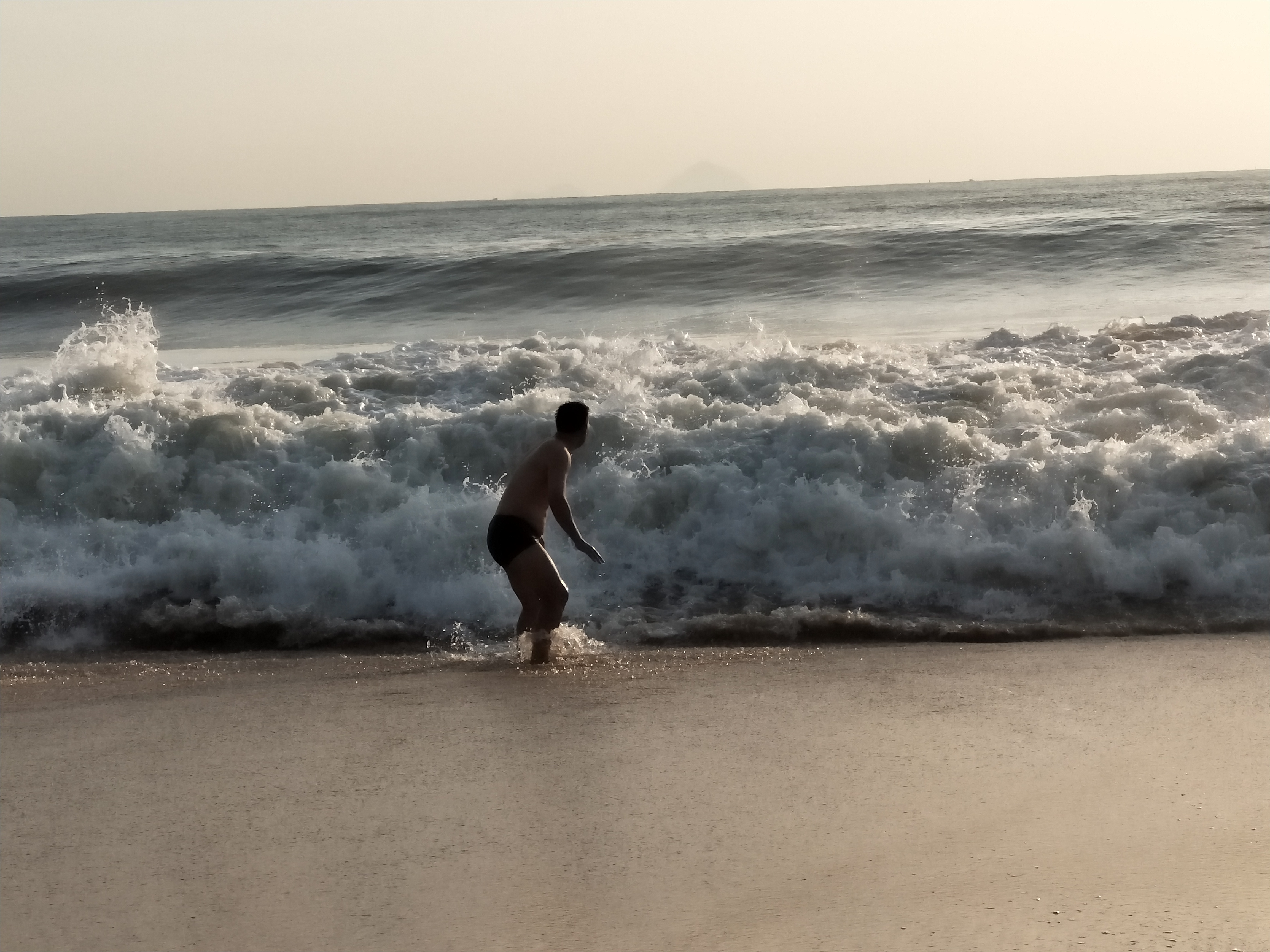 越南芽庄好不好,越南芽庄海边