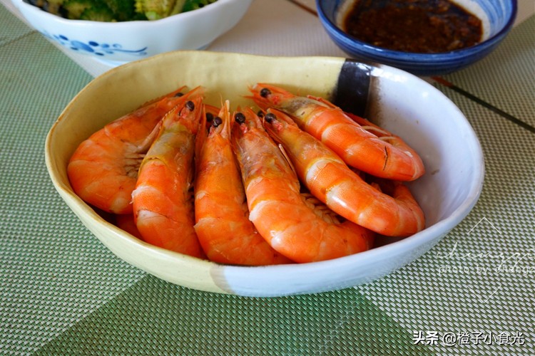 大虾怎样存放可以留的时间长一些,大虾可以直接用保鲜袋装着保存吗