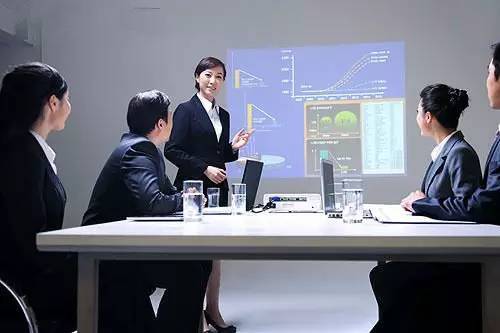 海南省民企服务中心:为什么说不懂财务不要创业注册公司?