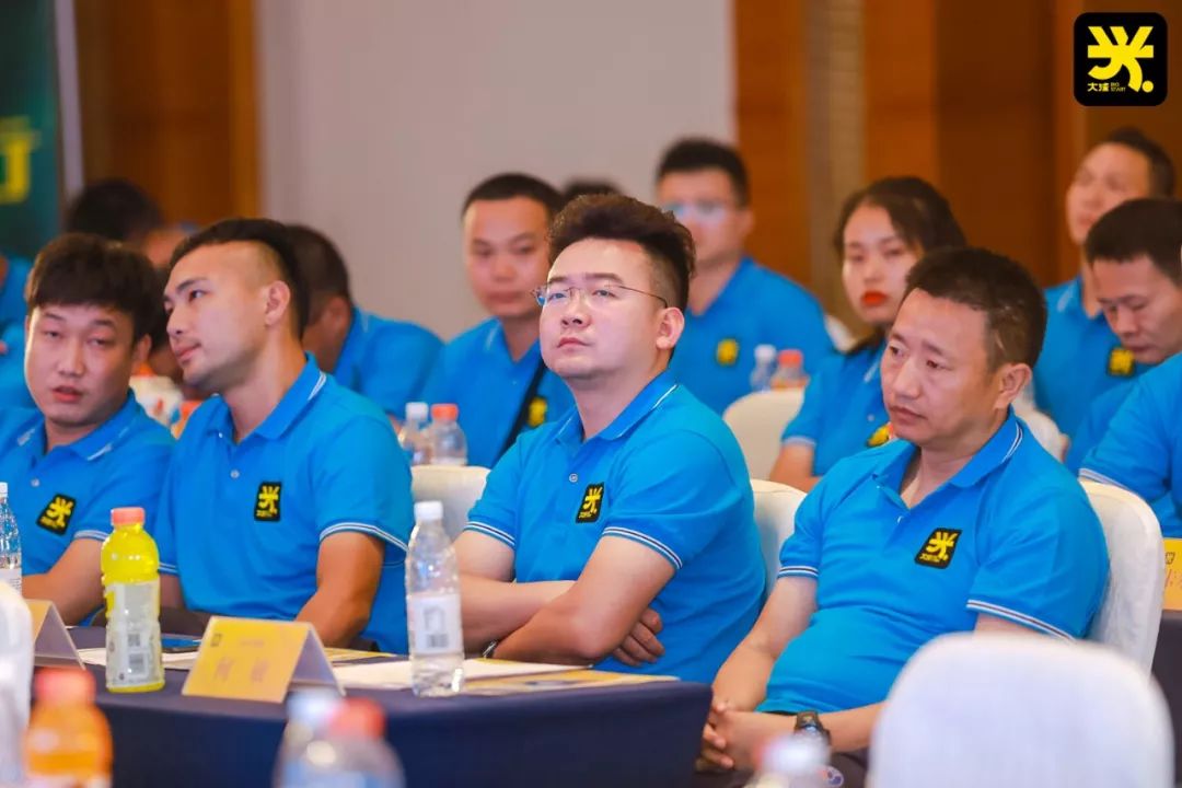 「新闻发布会回顾」昕虹均体育为足球事业发展而不懈努力