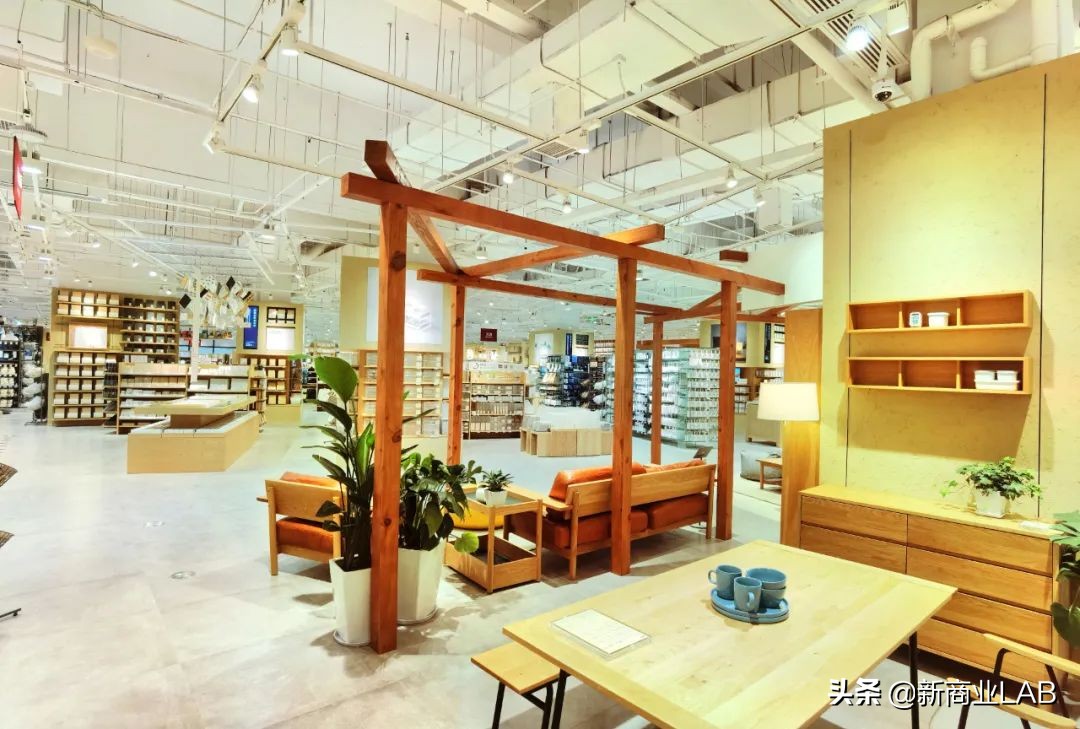 无印良品在武汉的第一家店,武汉无印良品最大的店