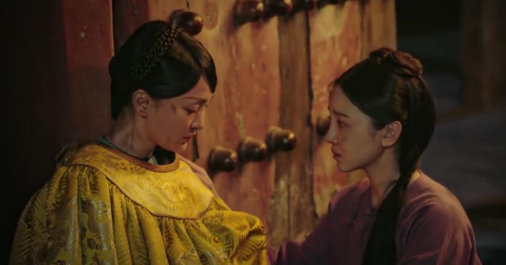 如懿传六宫争斗12集,如懿传凌云彻和如懿冷宫走水