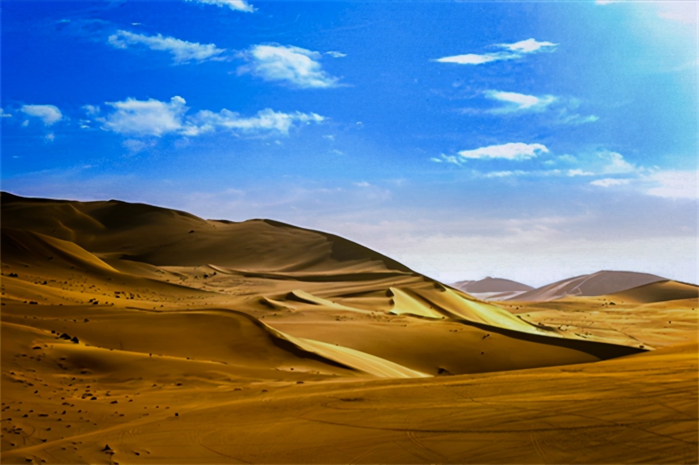 青甘大环线吃住行攻略,青甘环线自助游路线图