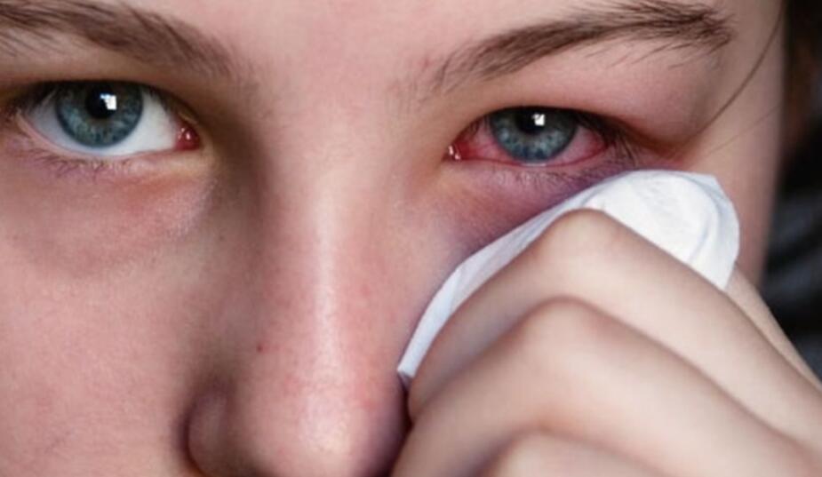 口腔溃疡老发作需警惕自身免疫病,口腔溃疡反复发作要警惕什么癌