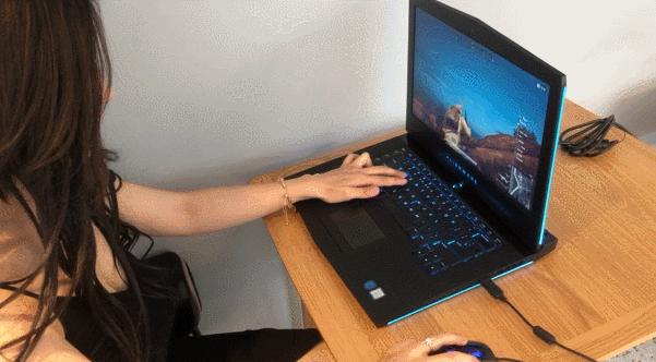 万元笔记本真的强？外星人15R4是否值得你充值信仰