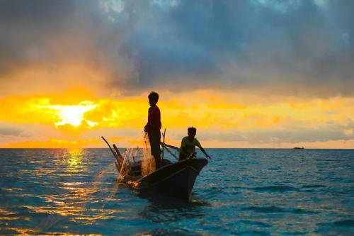 巴瑶族人现在还在海上吗,巴瑶族为什么不可以上岸