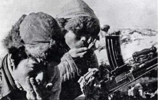 四川一小偷入室盗窃被老板吓到,四川一小偷入室盗窃主人刚好回来