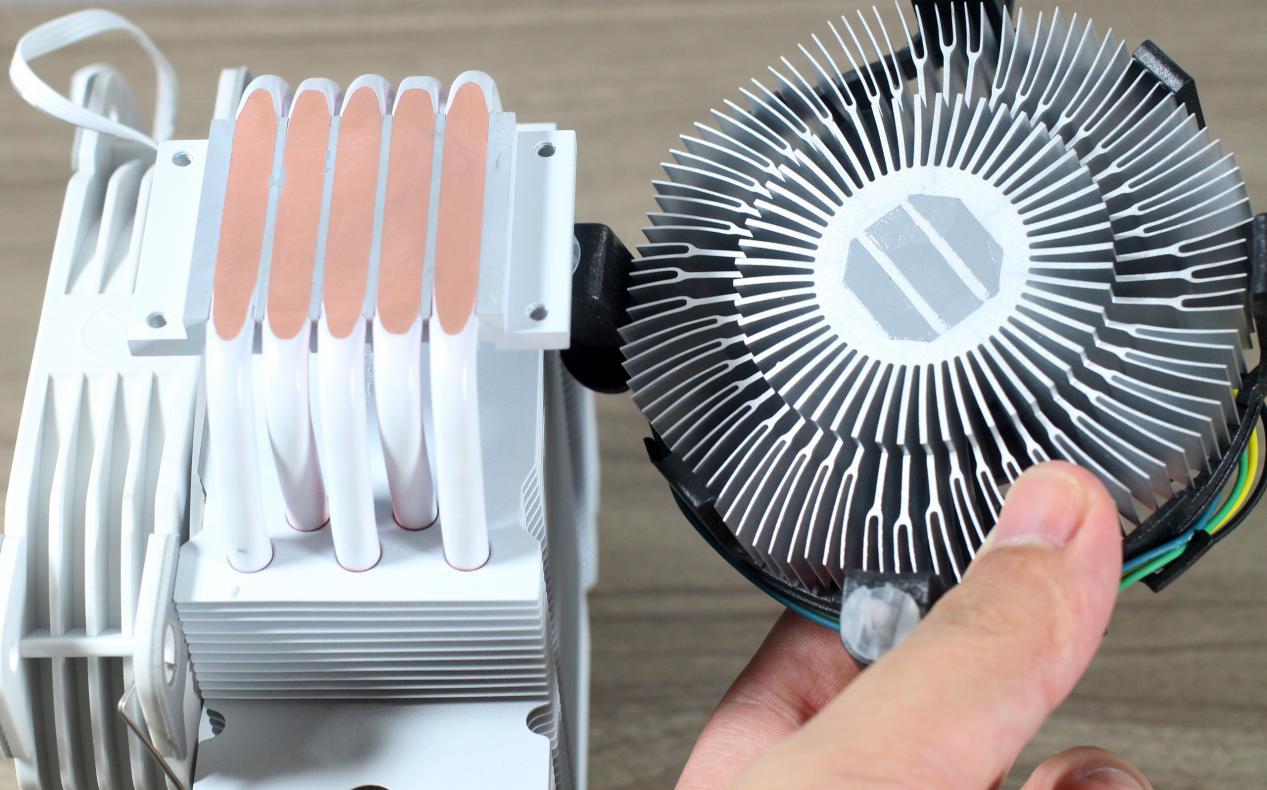 intel10代原装风扇,11代酷睿原装风扇