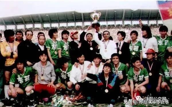 再见小虎队纯音乐,再见小虎队原唱