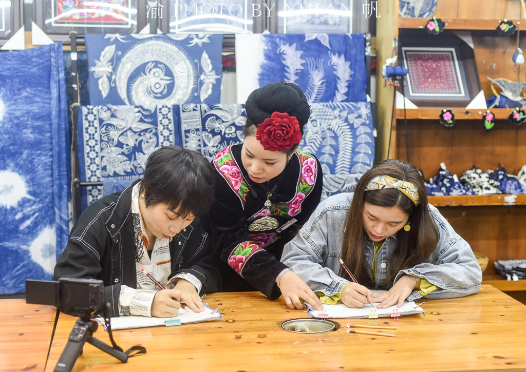 雨天旅行注意事项,千户苗寨下雨旅游攻略